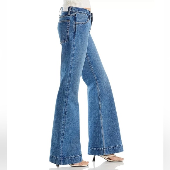 NEW RE/DONE 70s Low Rise Bell Bottom Jeans in Clean Moon Stoned, Women's 26 - Picture 4 of 9